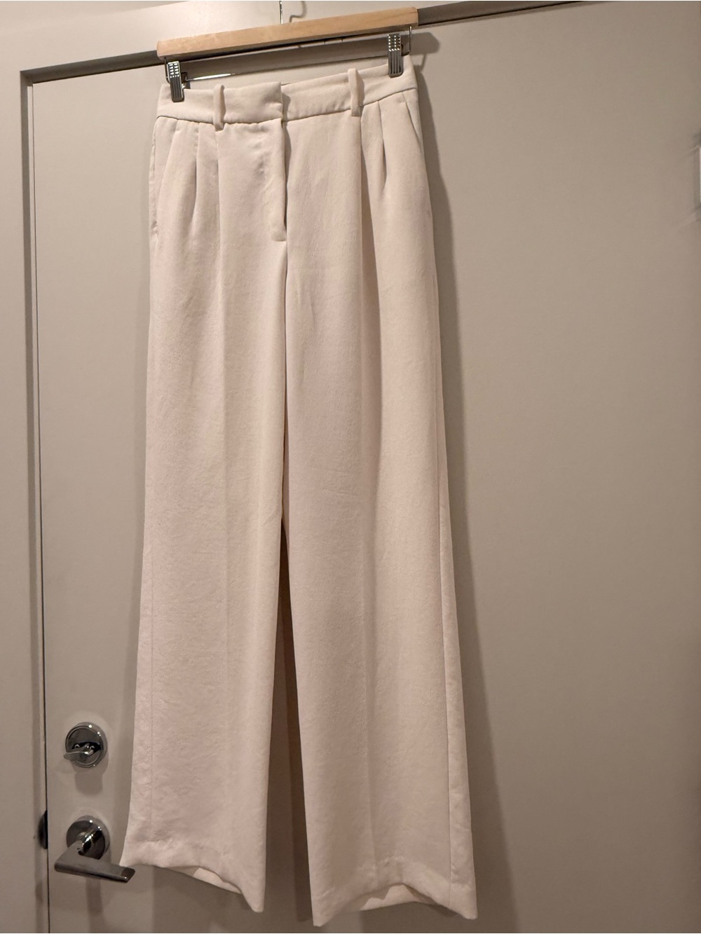 Wilfred (light birch) Wide-Leg Pleated Trousers